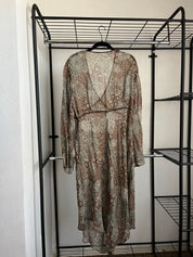 Sheer midi