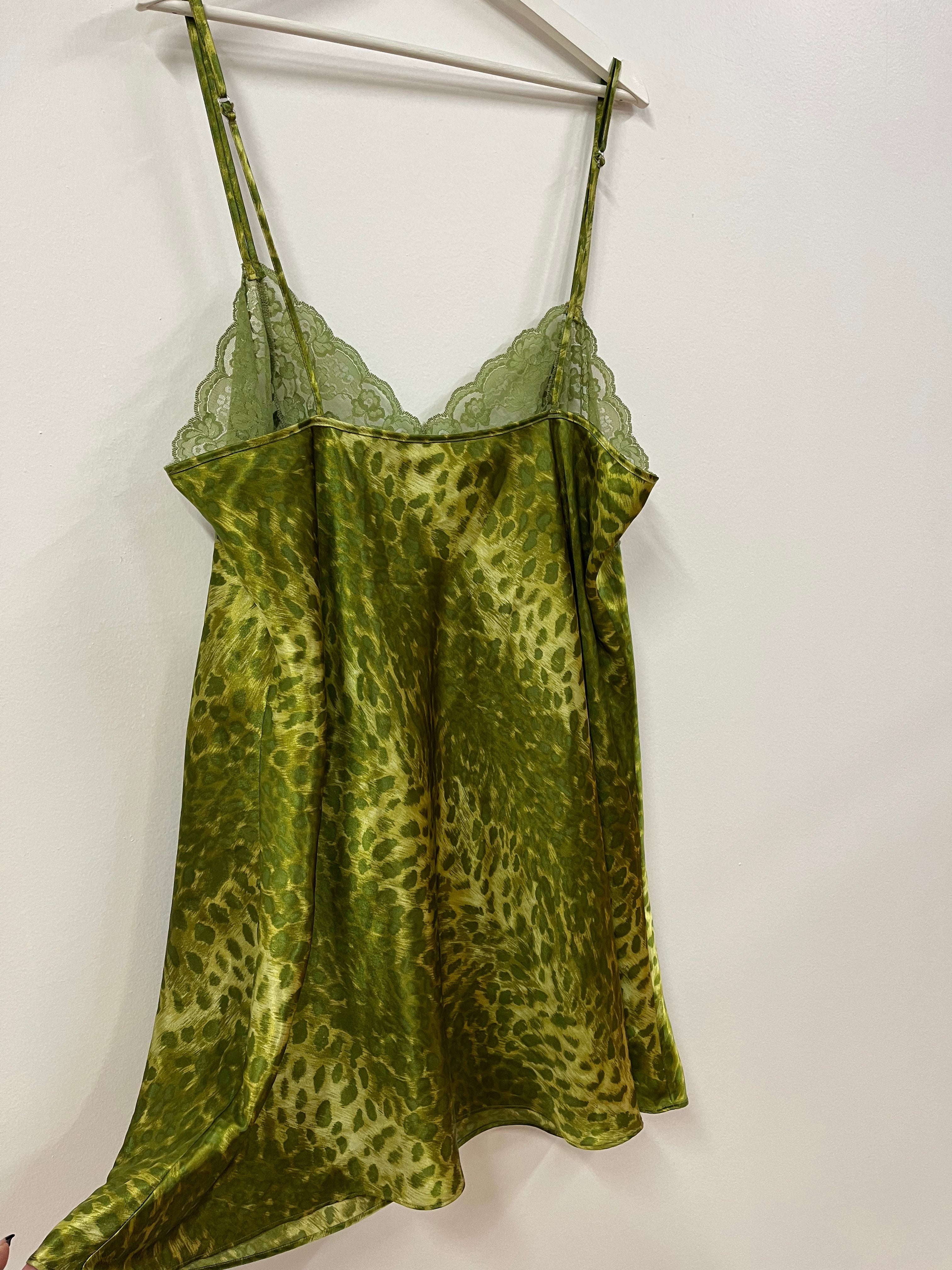 Liquid silk kiwi mini 🥝 - 2XL