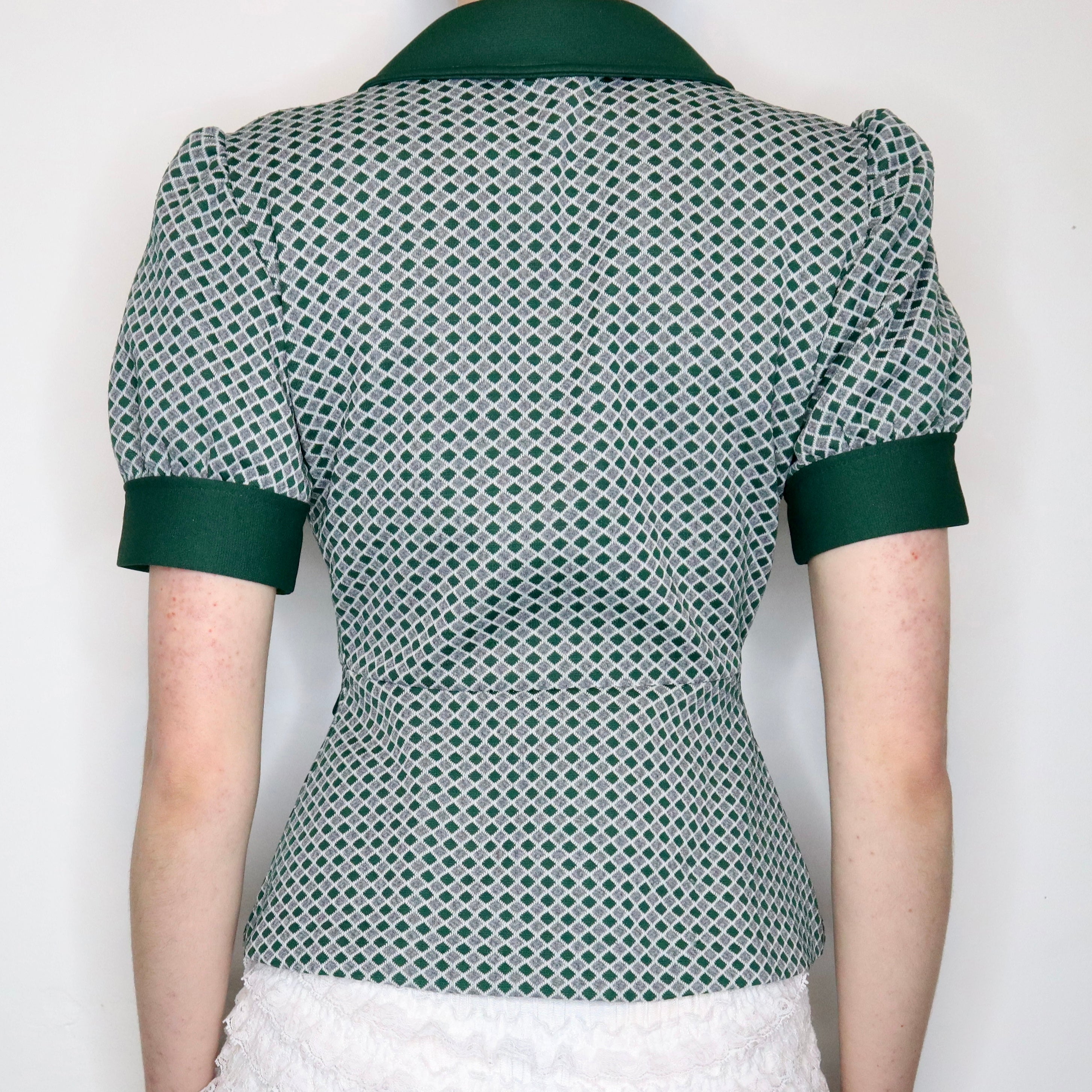 Peter Pan Collar Blouse (S-M)