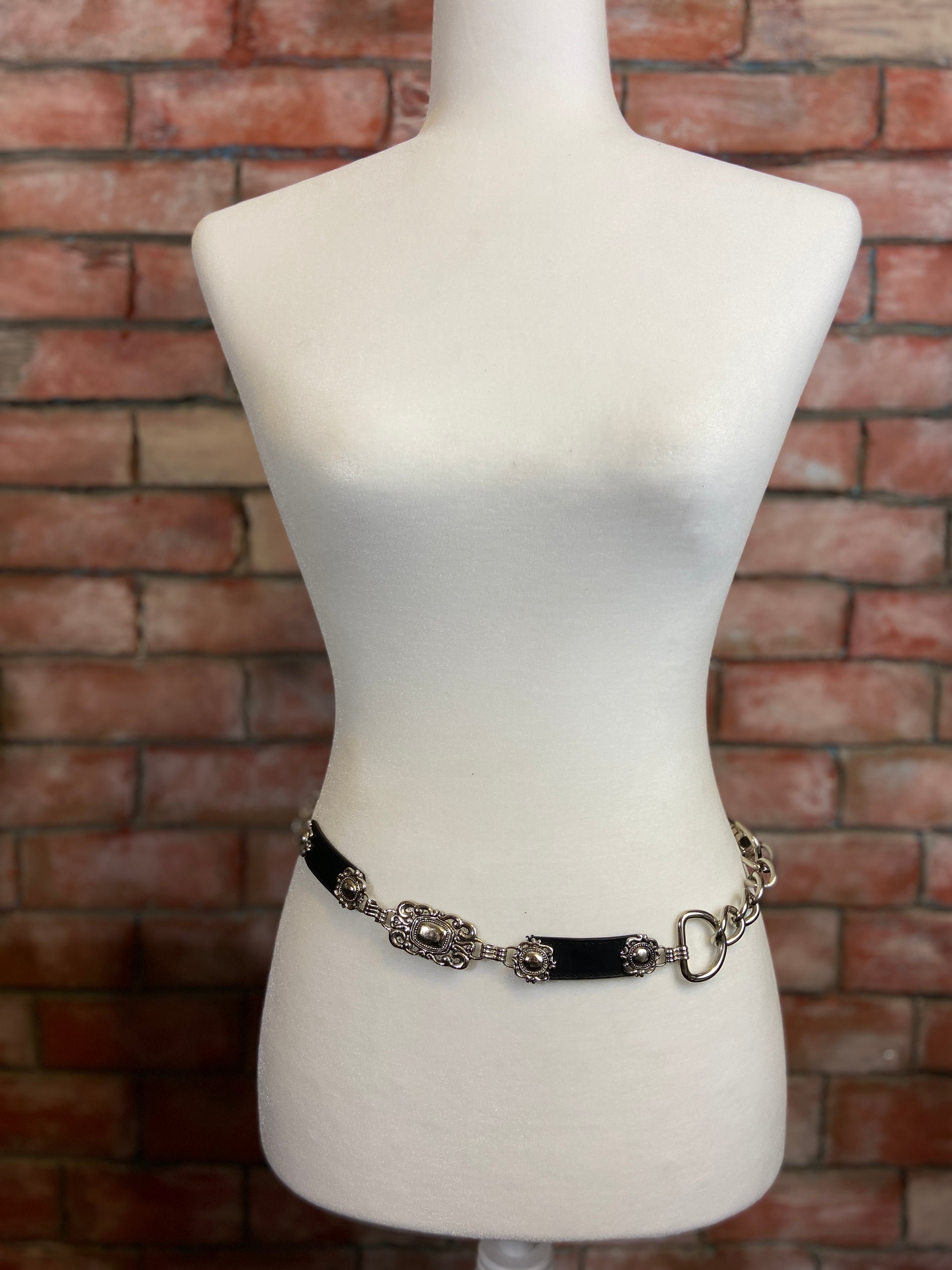 Belts or choker