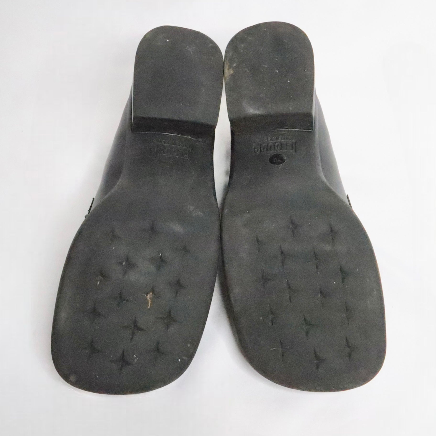 Black Leather Heeled Loafers (7 US)