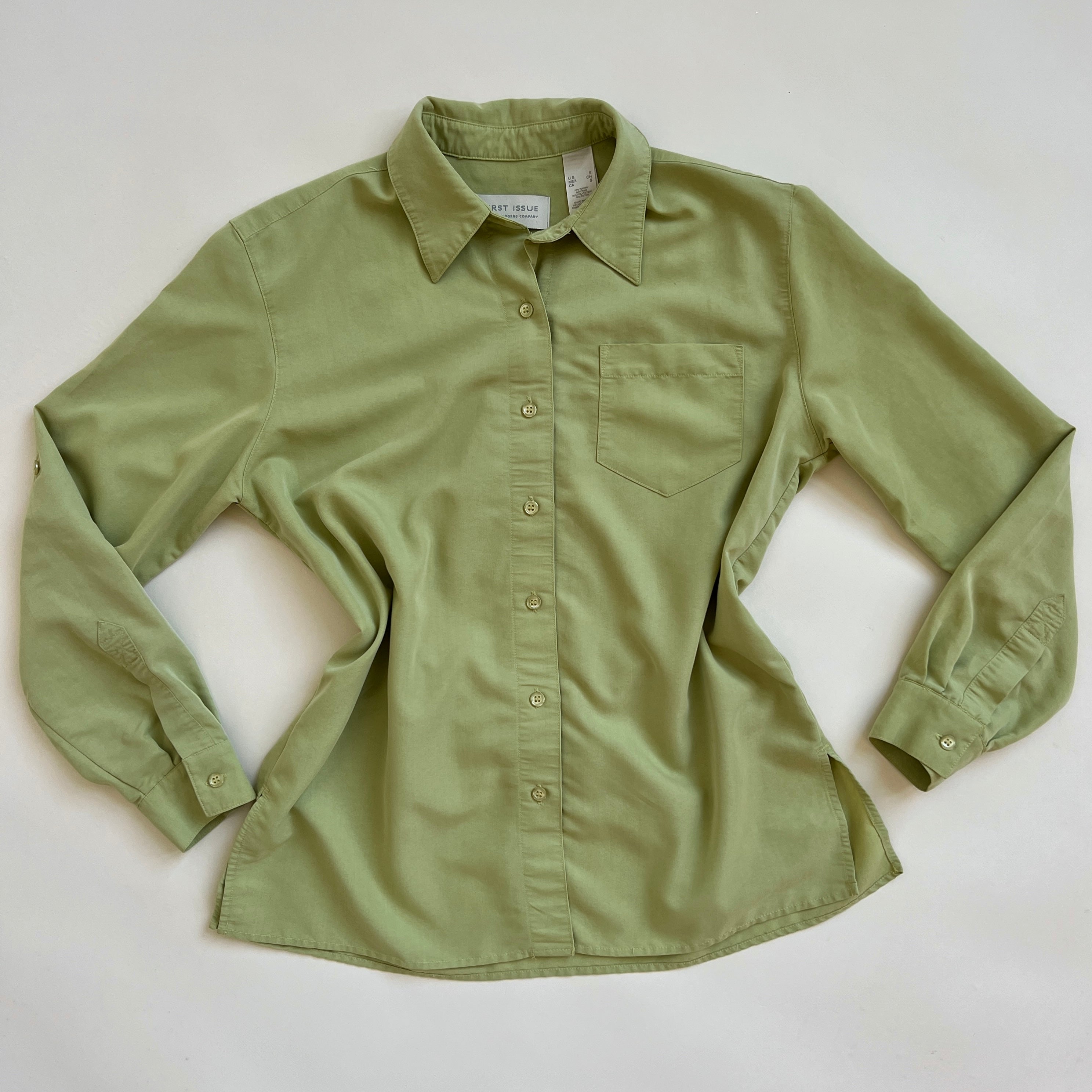 Soft pear button up