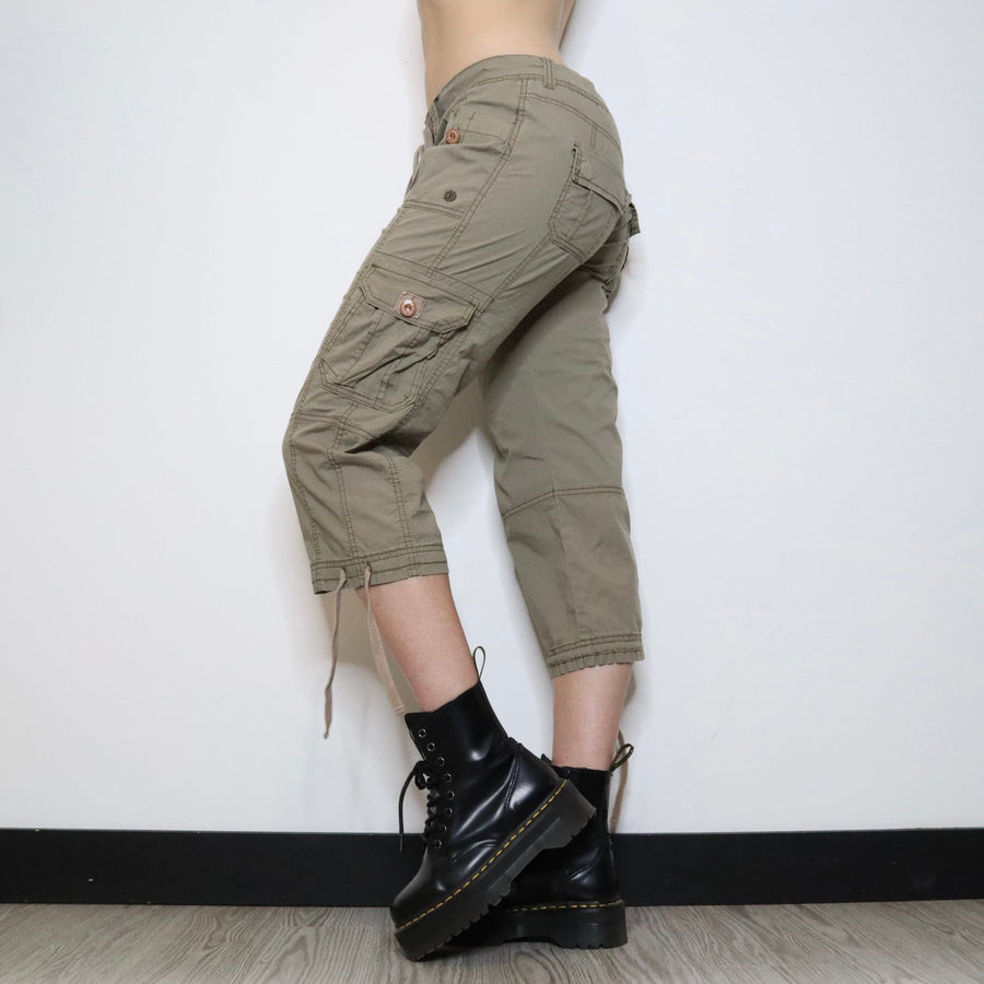 Green Cargo Capri Jeans – swiss.secondhand.shop