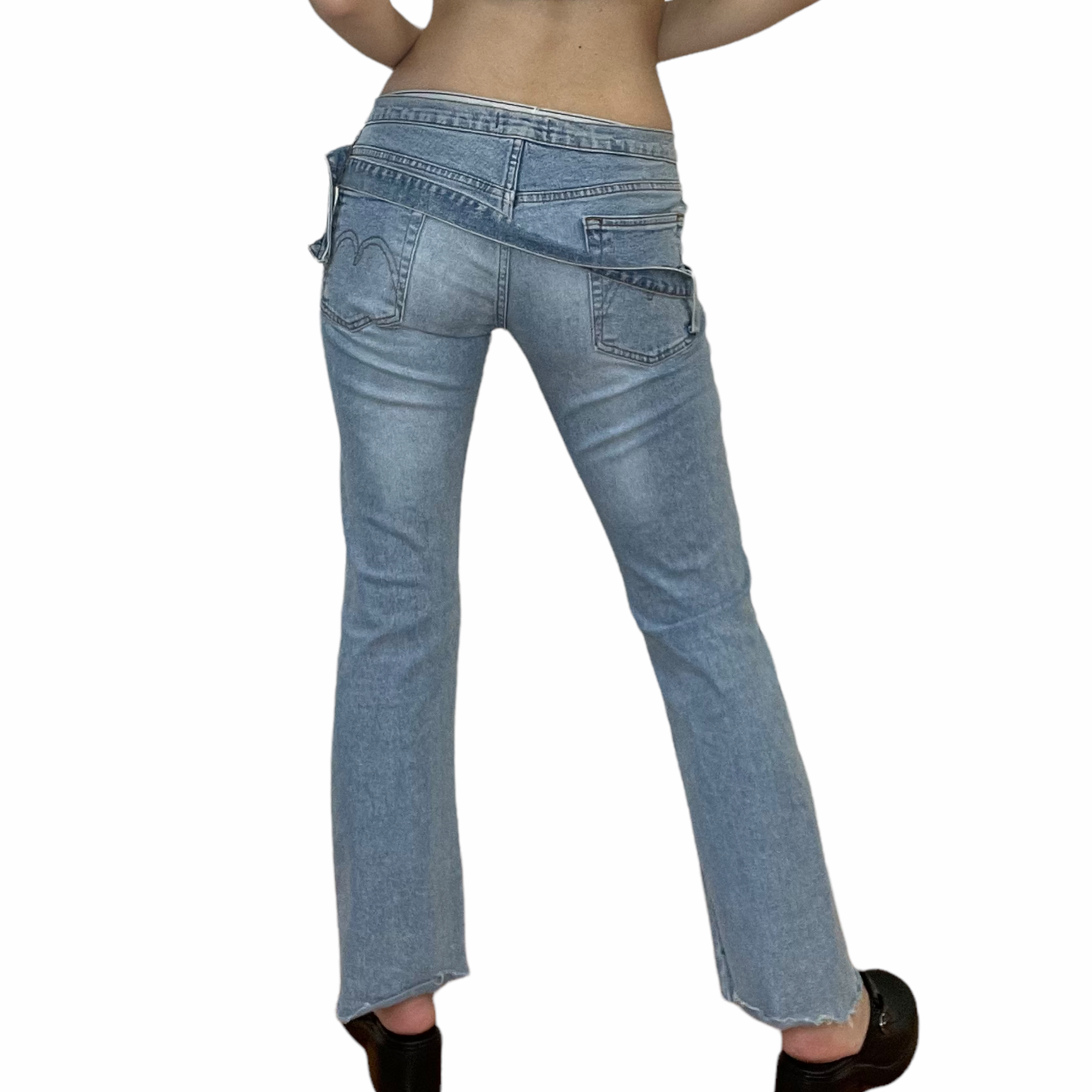 Side buckle jeans