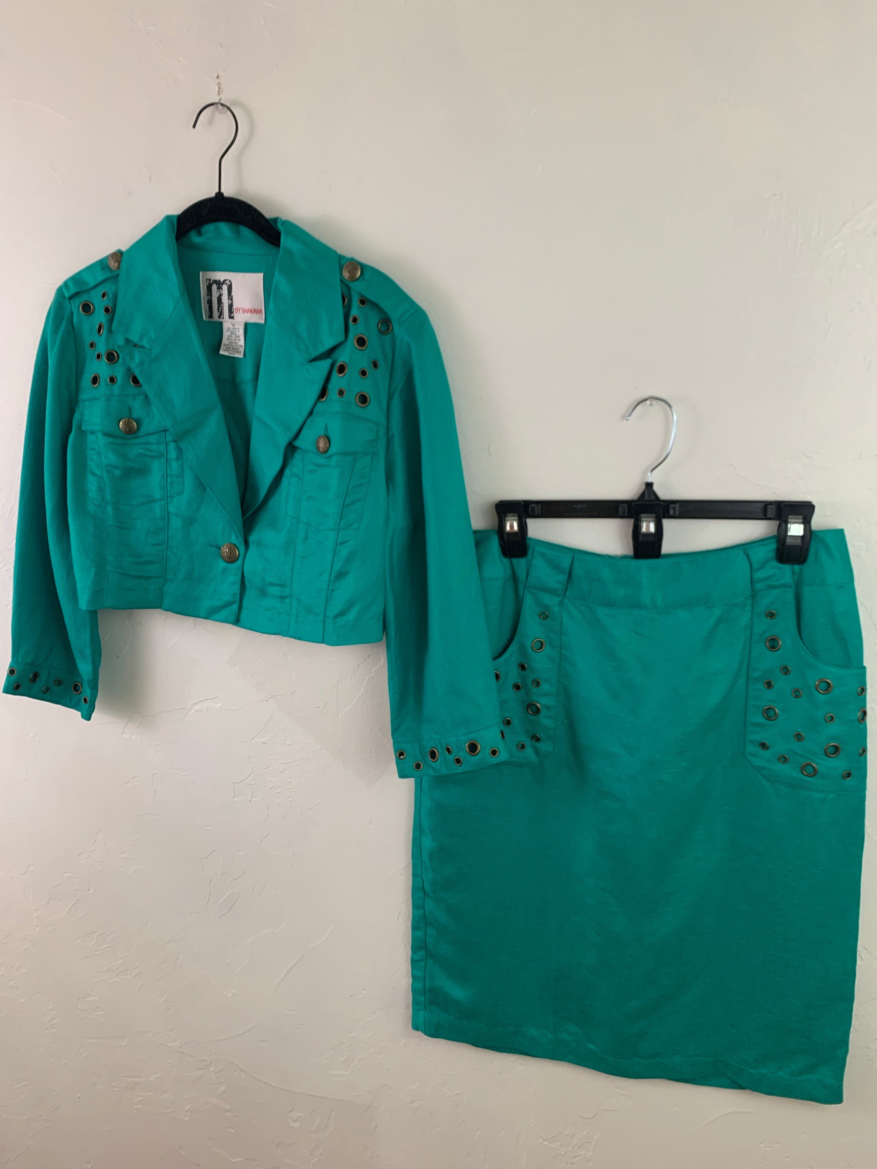Shakara two piece set