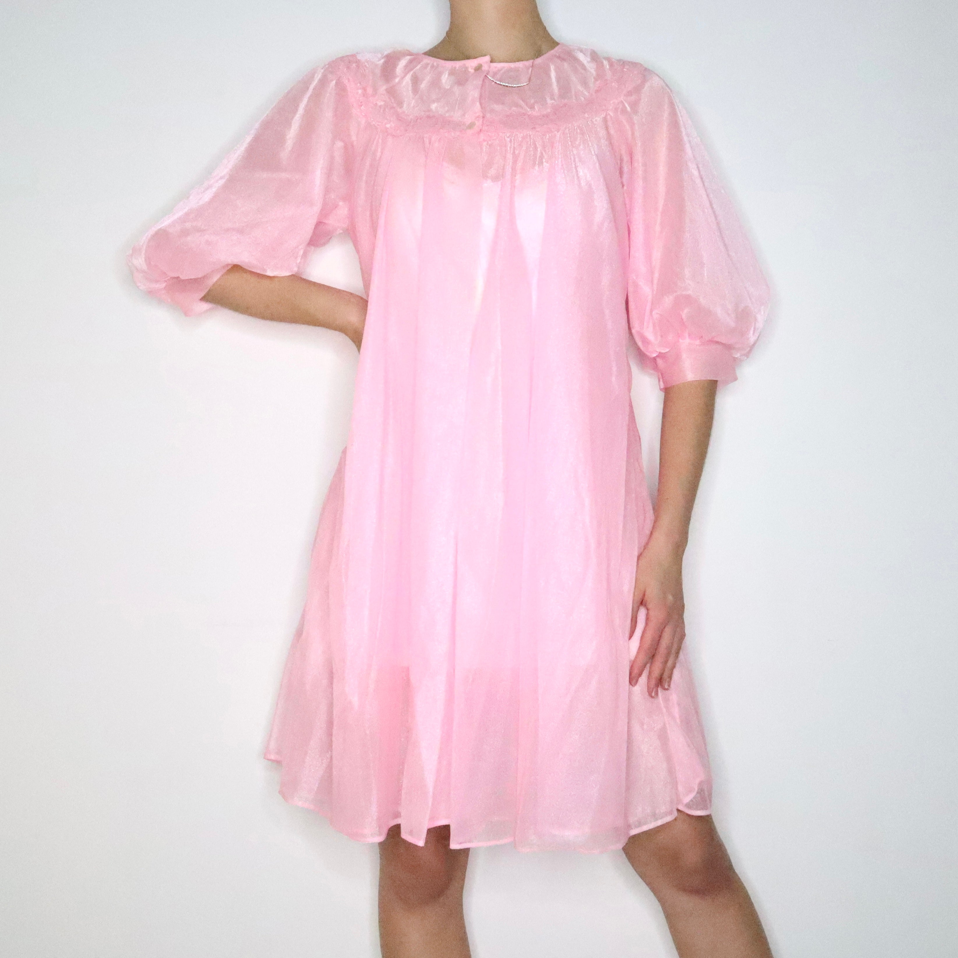 Bubblegum Pink Peignoir Robe (M-L) 