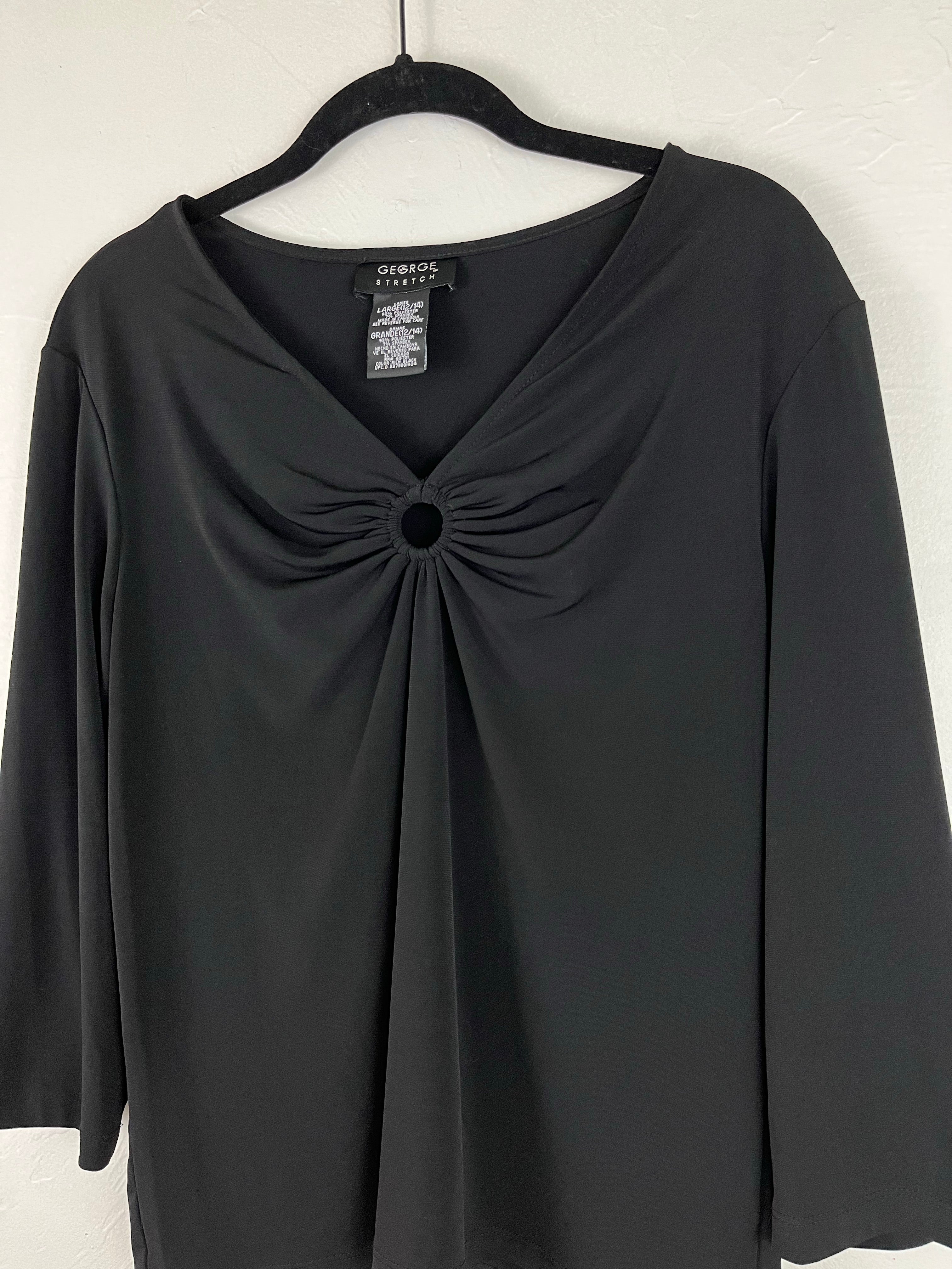 Black circular midsleeve