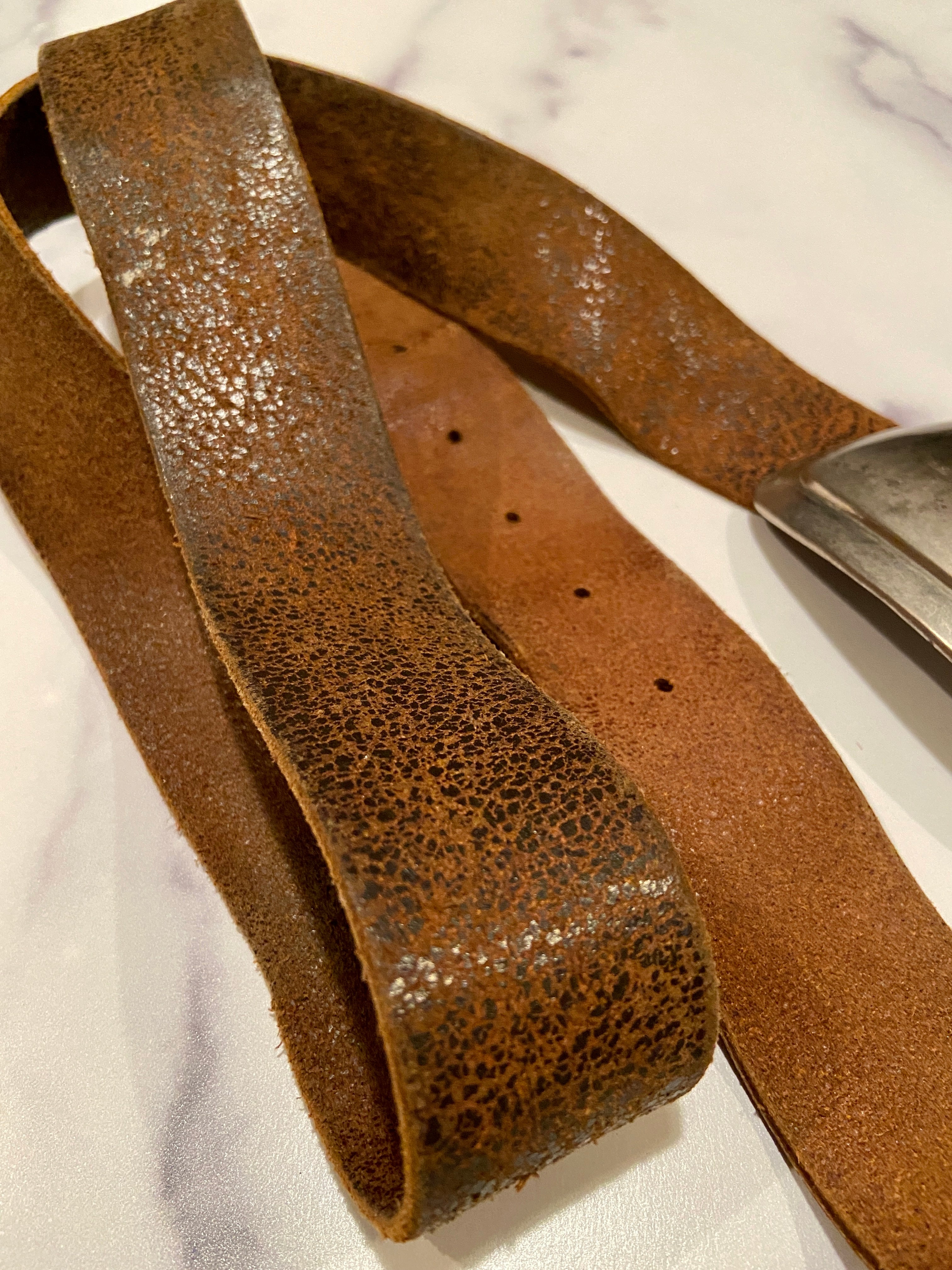 Leather belt