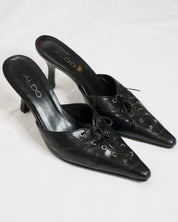 Pointed Toe Kitten Heels (6.5 US/37 EU)