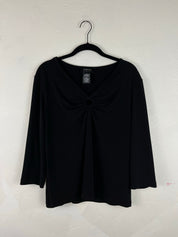 Black circular midsleeve