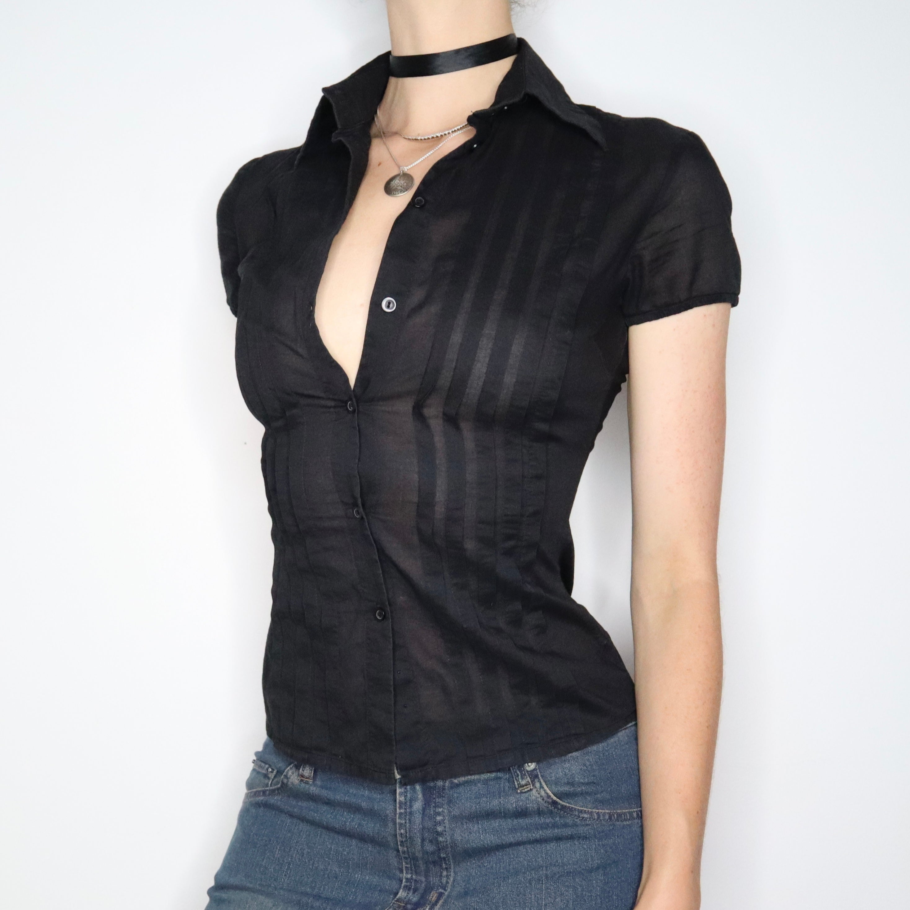 Black Button Up Blouse (XS-S)