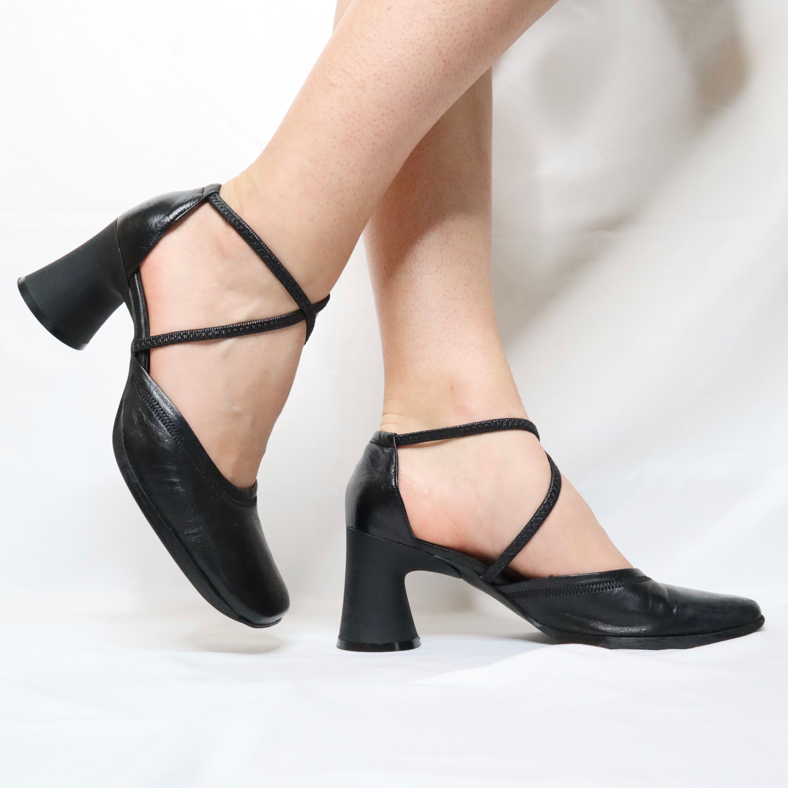 Italian Heels (7.5 US/38 EU)