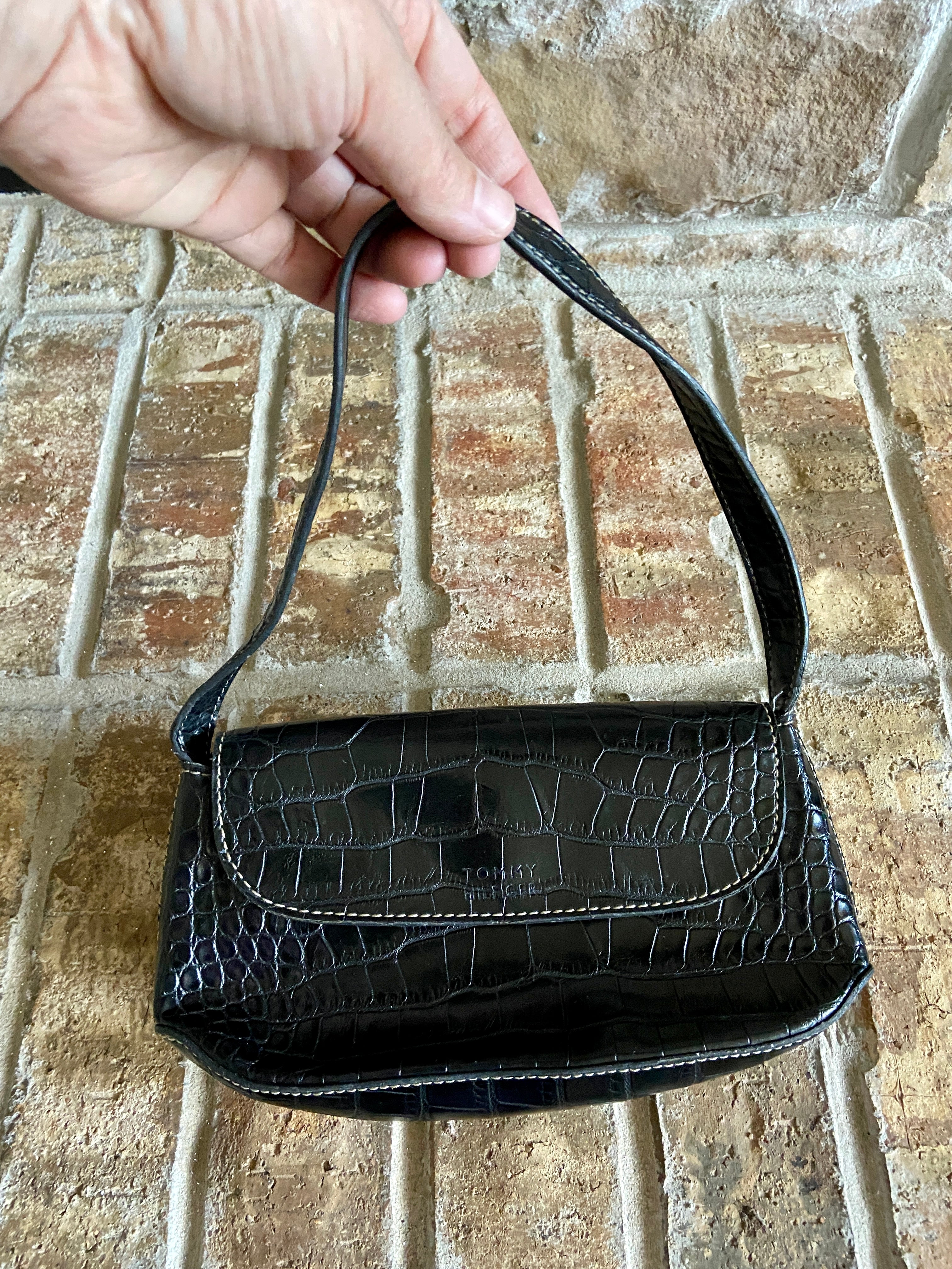 Tommy purse