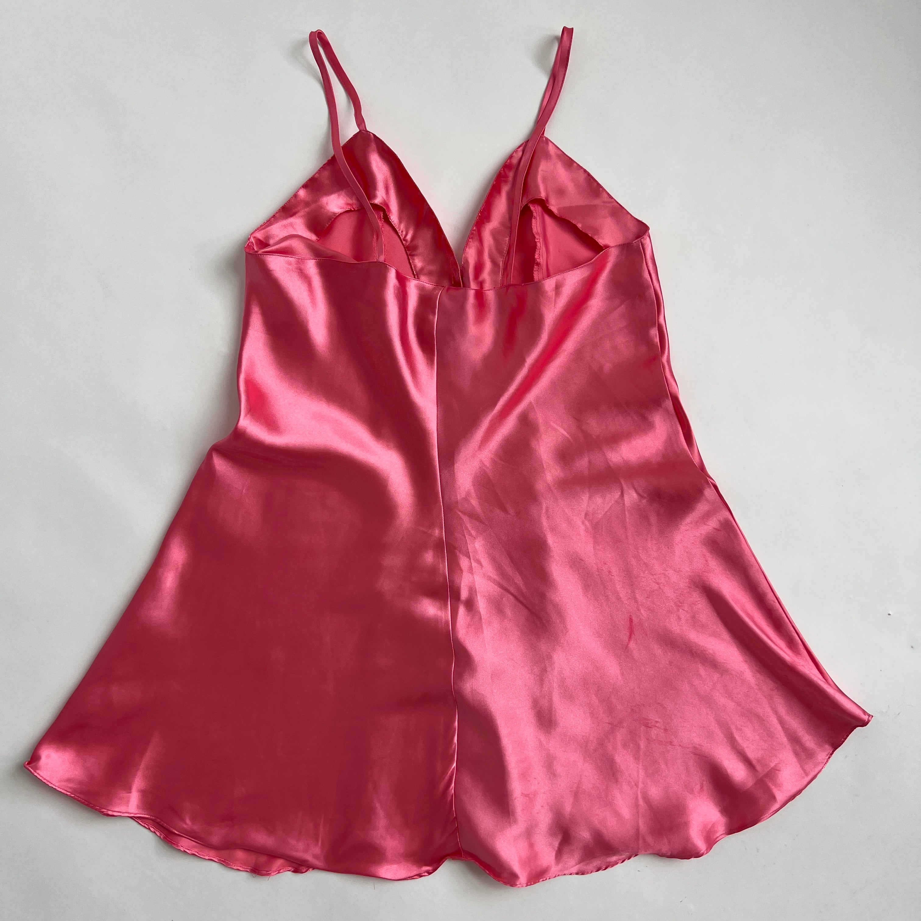 Vintage bubblegum satin slip