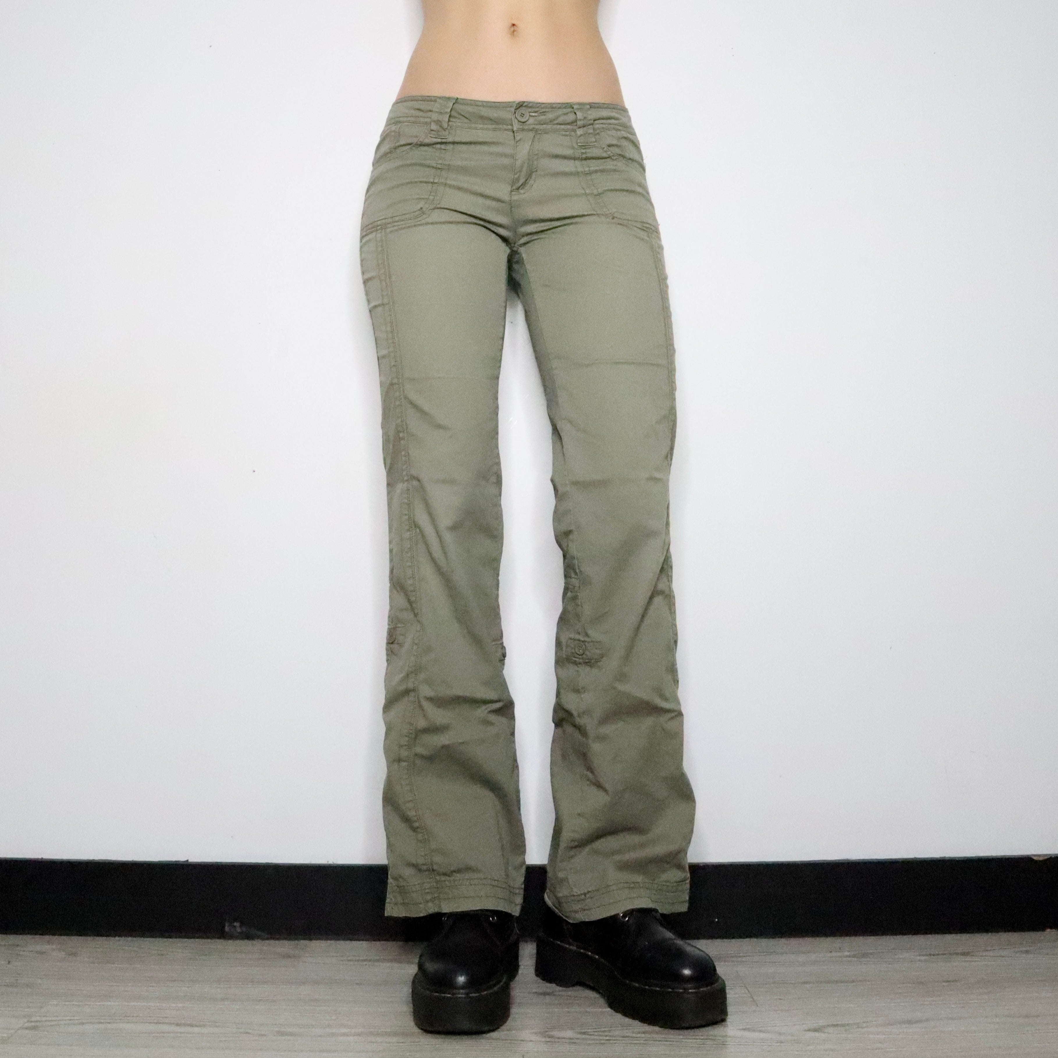 Khaki Green Cargo Pants (Medium)