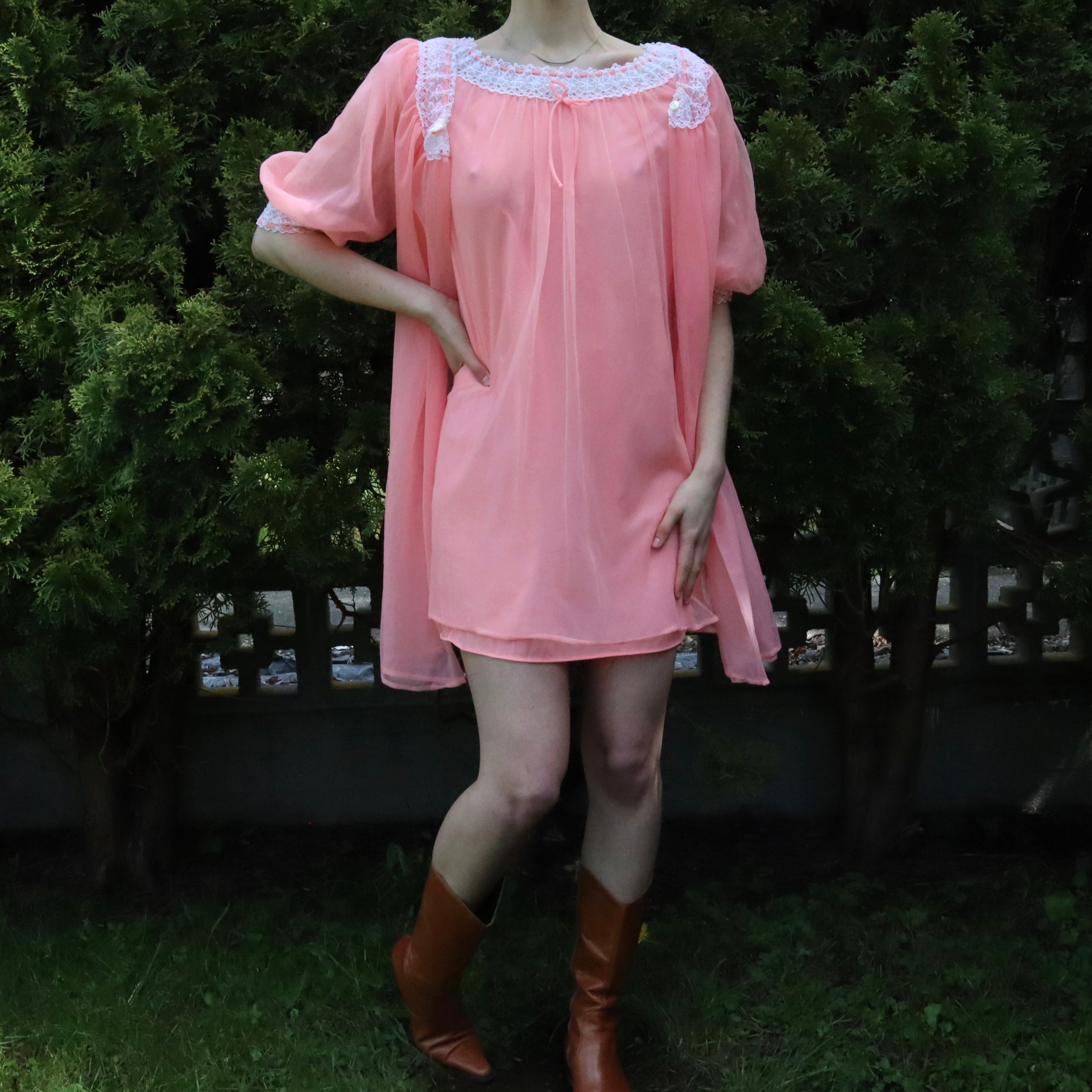 Babydoll Peignoir Set (Medium)