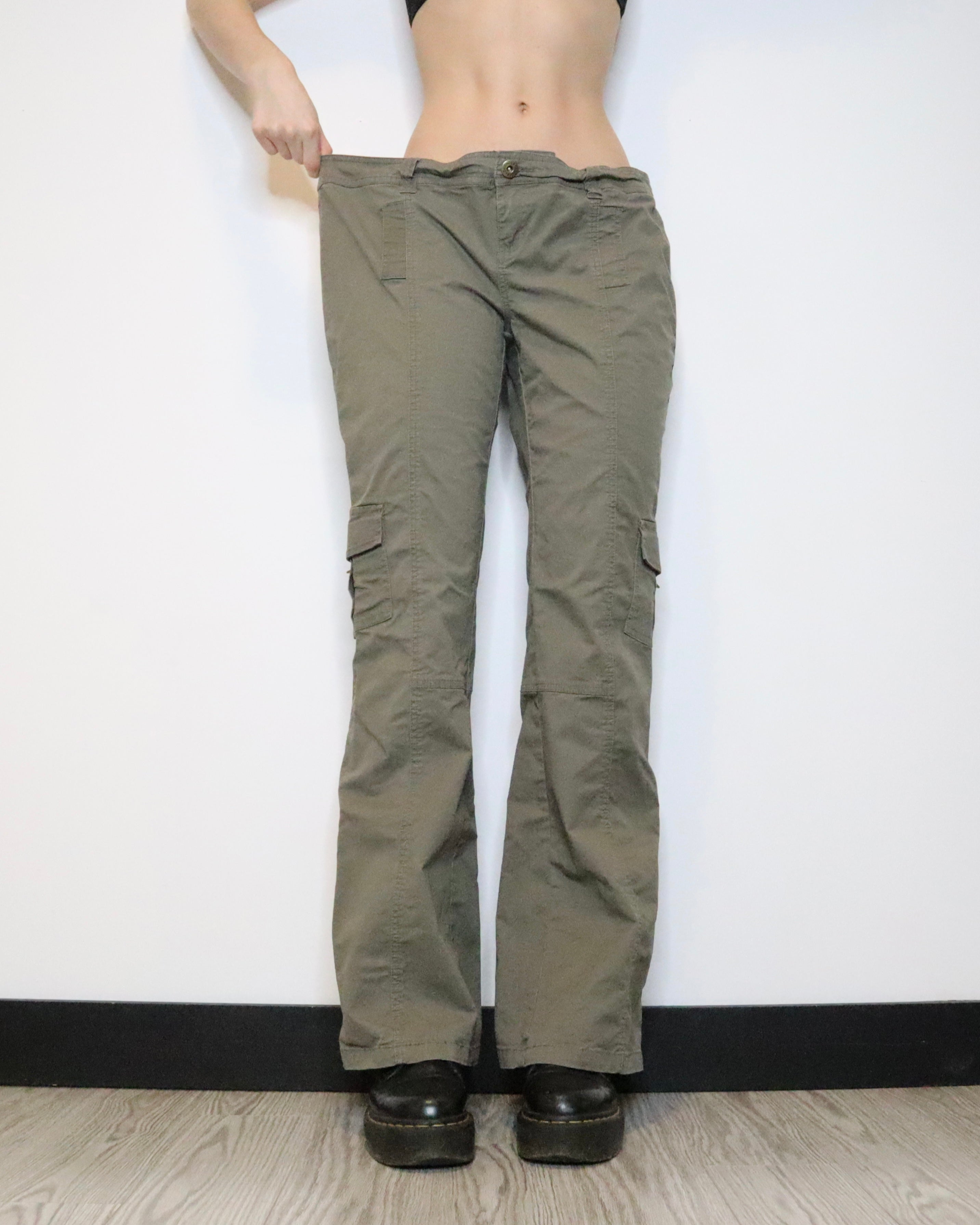 Khaki Green Cargo Pants (XL) 