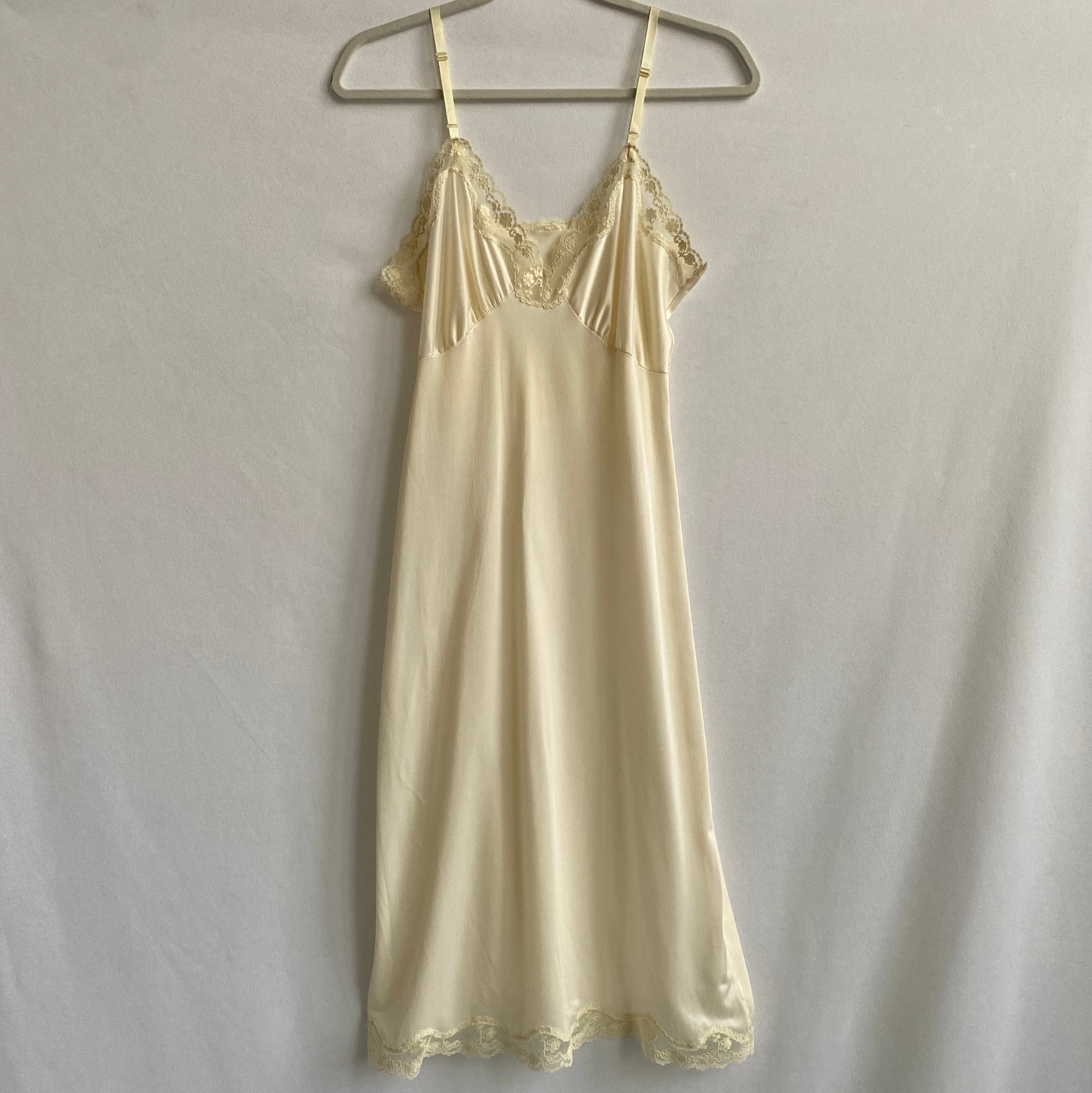 Vintage ivory satin slip