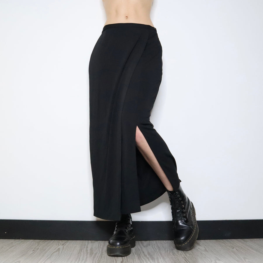 Slinky Black Maxi Skirt (S-M) 