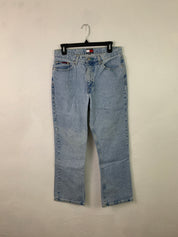Tommy Hilfiger light wash denim