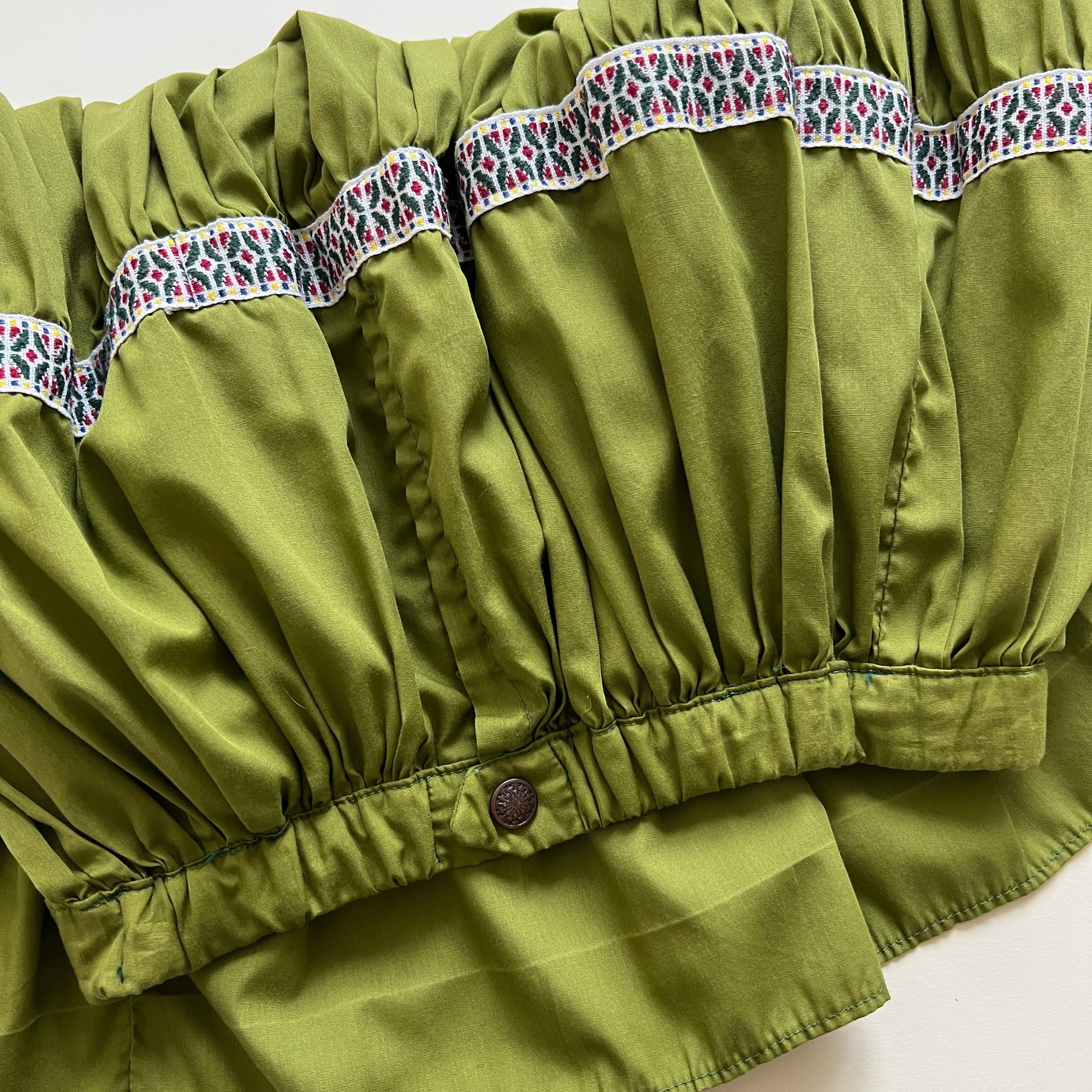 Vintage olive dancing skirt set 