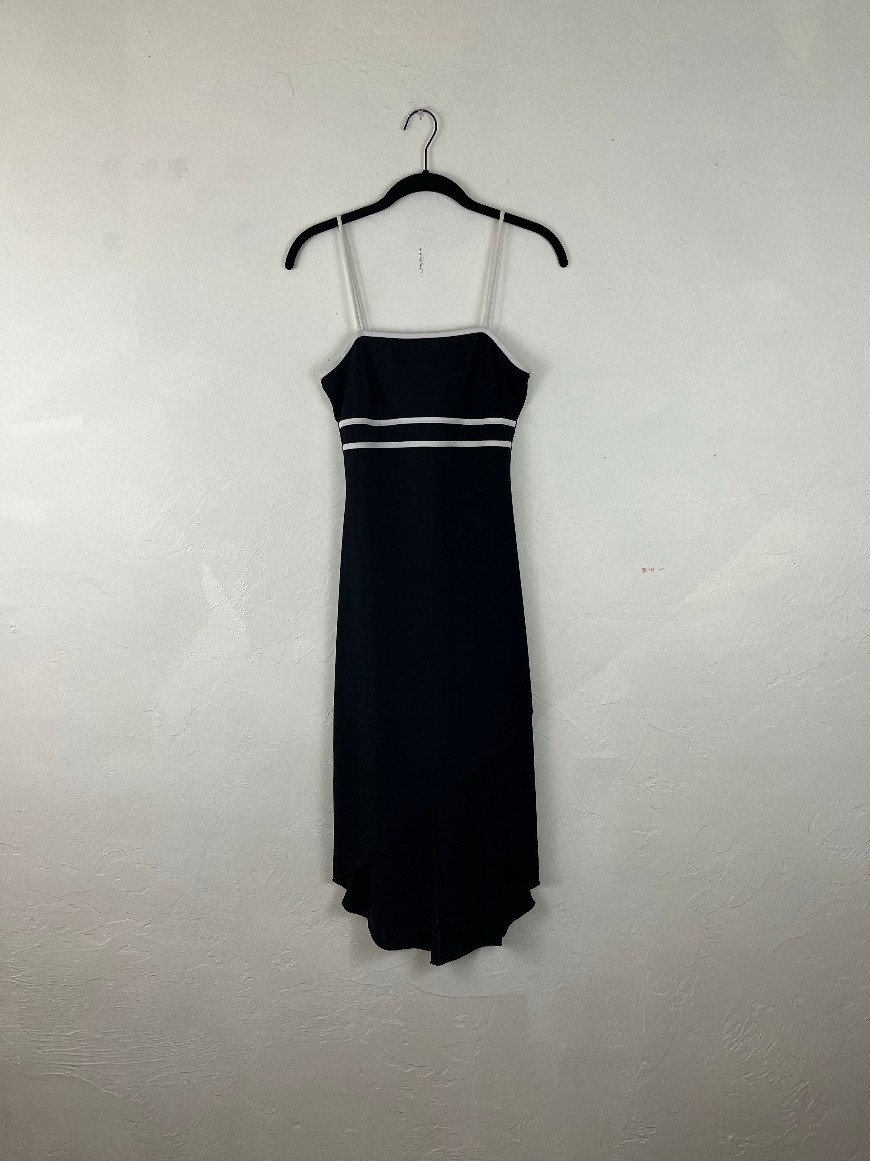Black swan midi