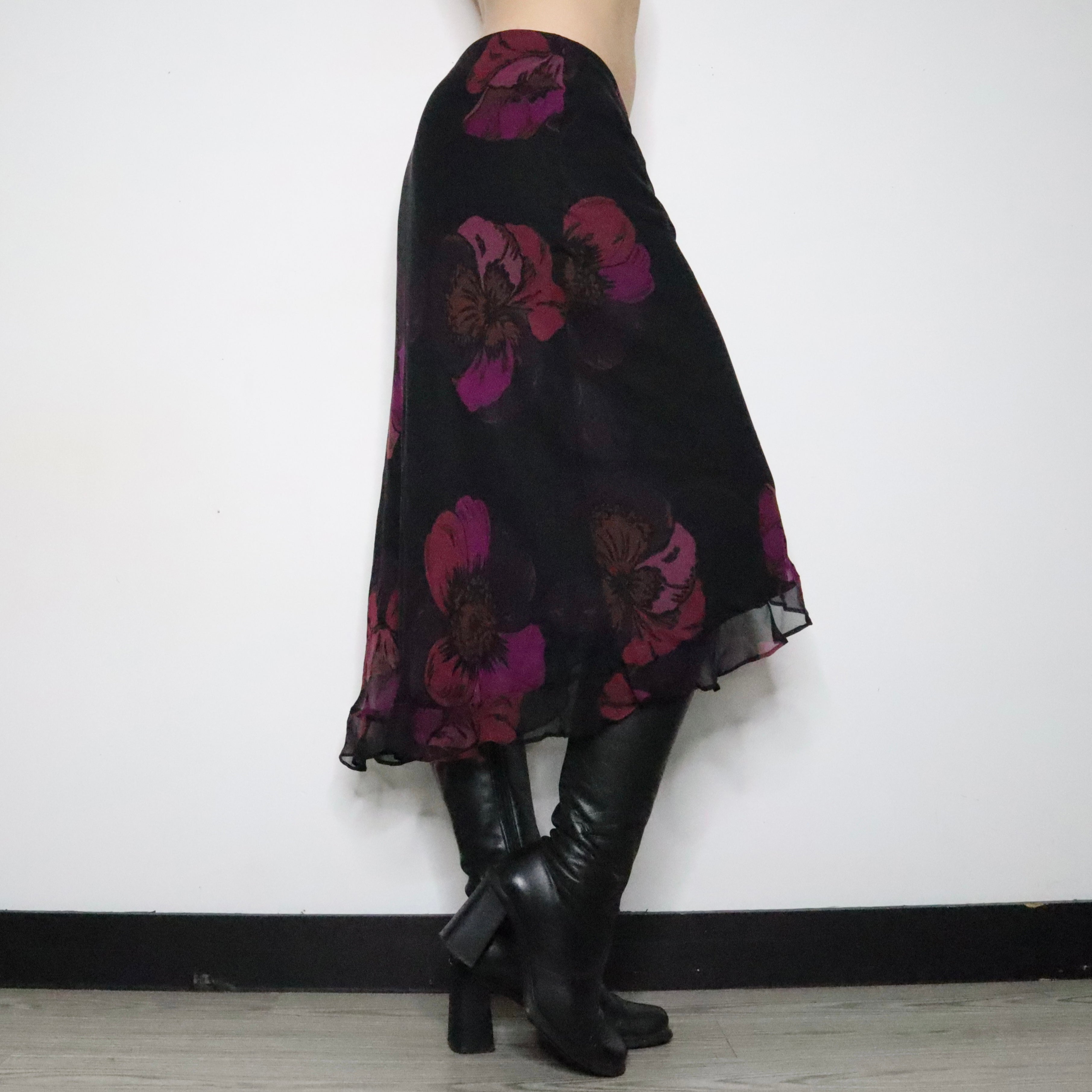 Betsey Johnson Silk Midi Skirt (Large)