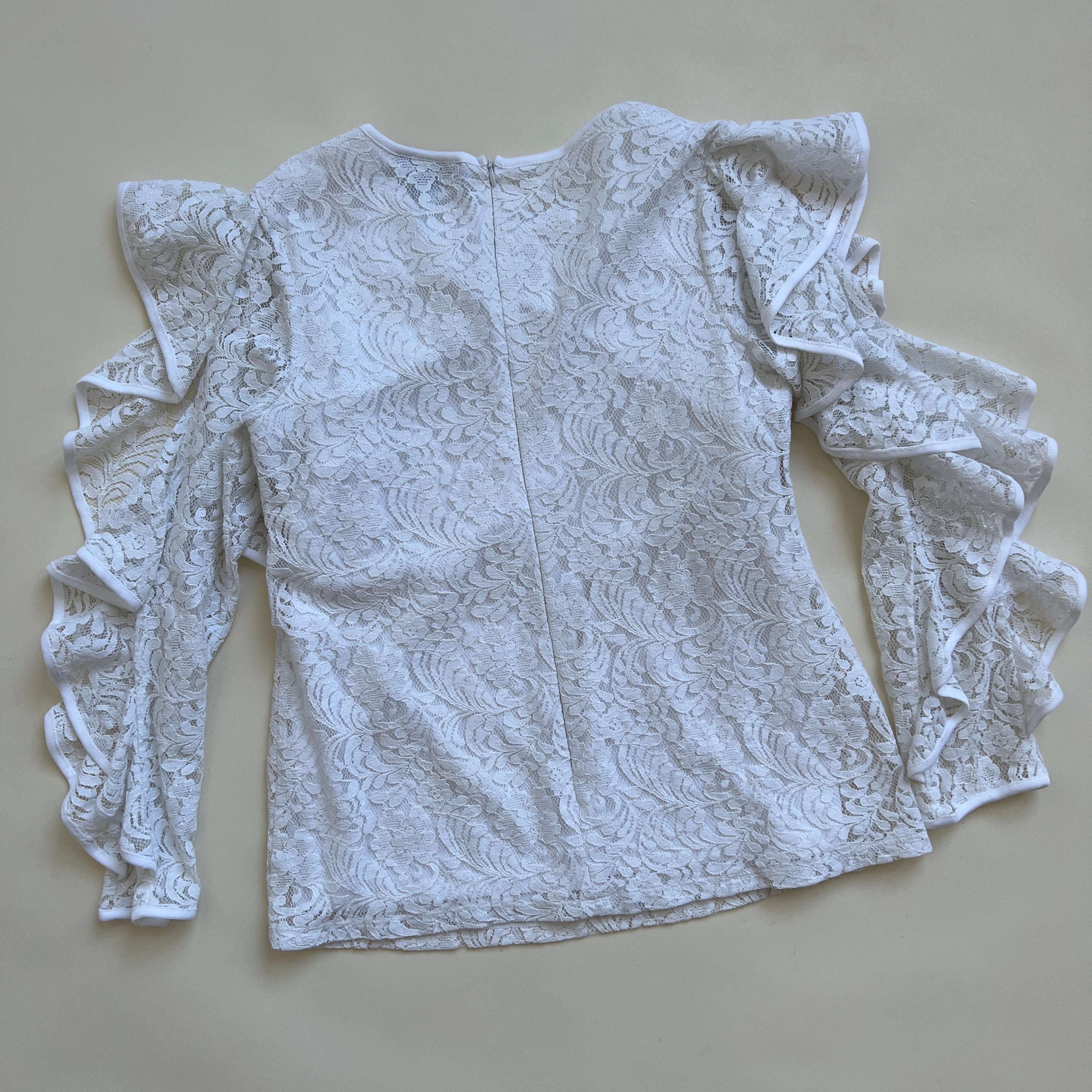 Lace ruffle sleeve blouse