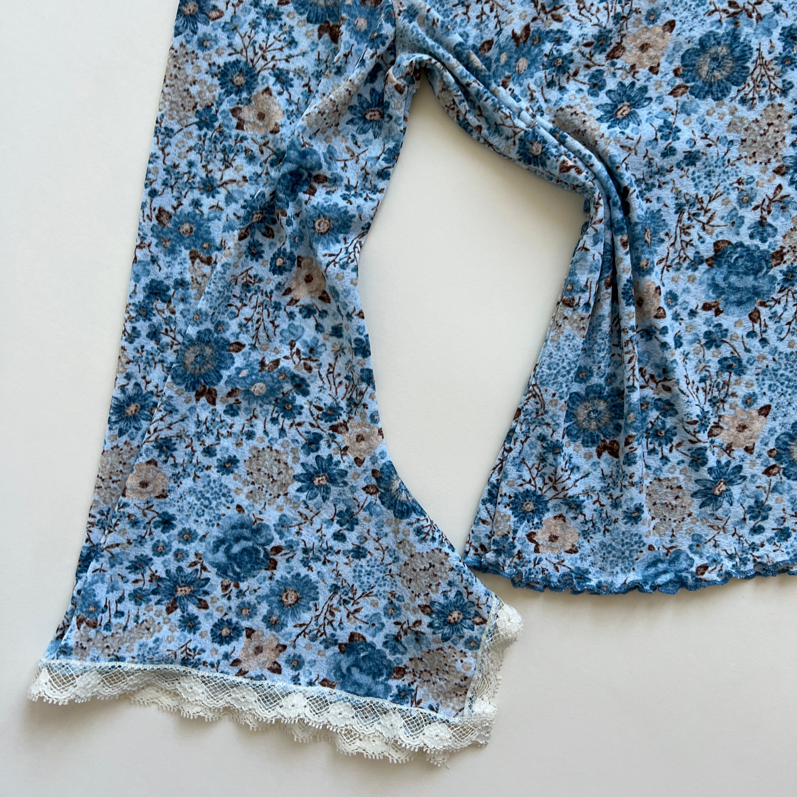 00s blue floral top