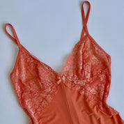 80s coral lace romper (M/L)